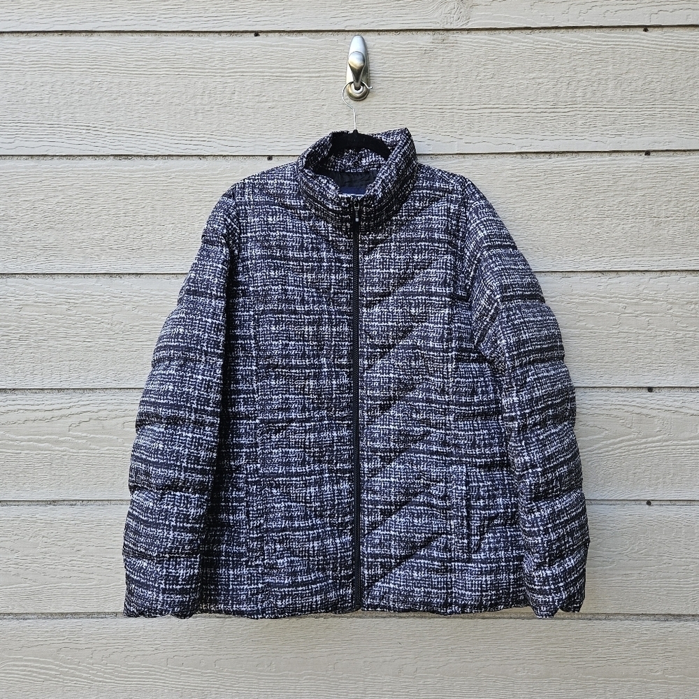 Lands' End black and white down puffer coat XLT tall